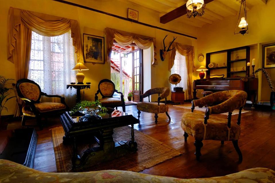 Lymond House Hotell Ooty Exteriör bild